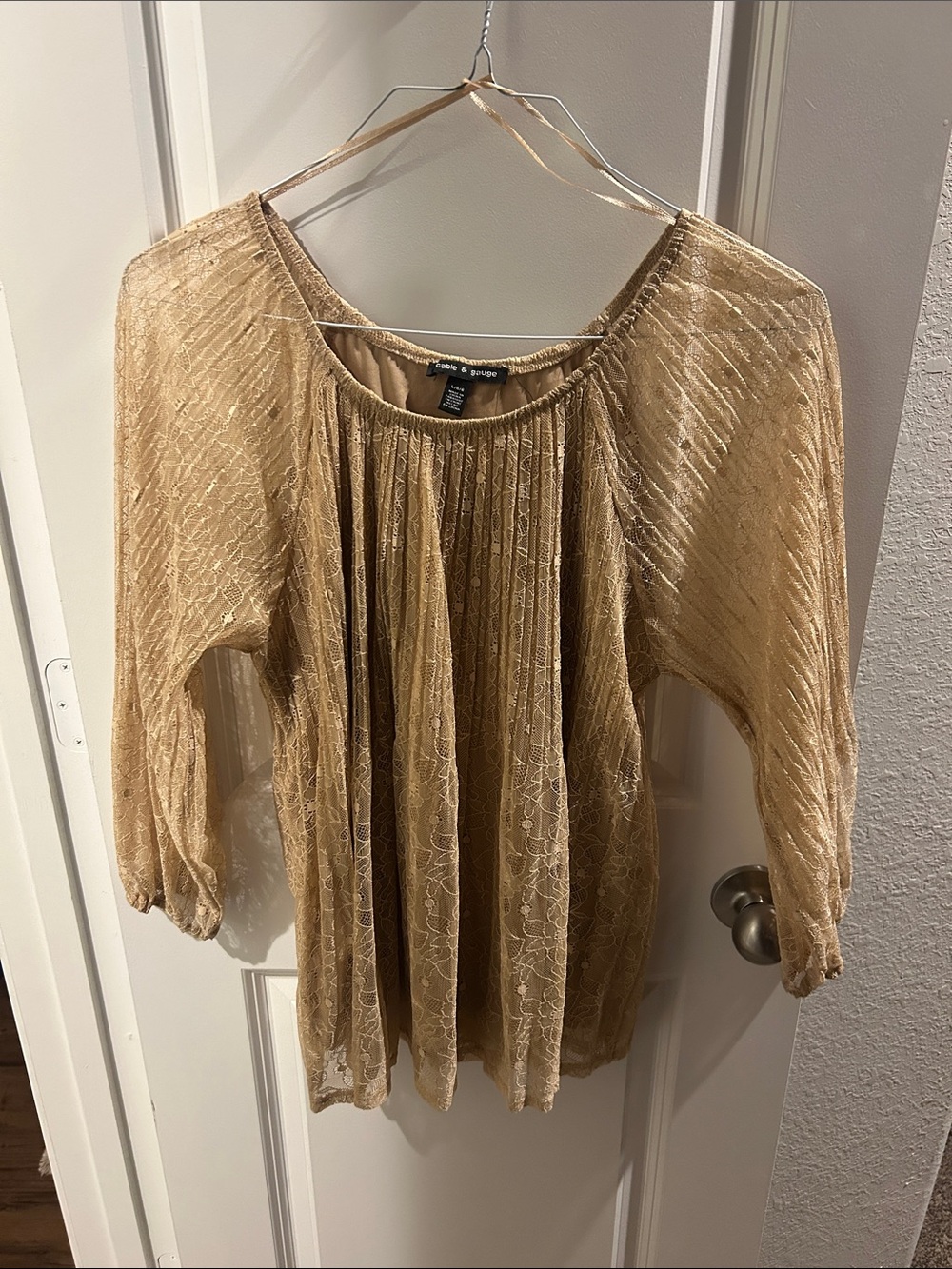 Cable & Gauge Gold/Cream Sheer Lace Peasant Tunic